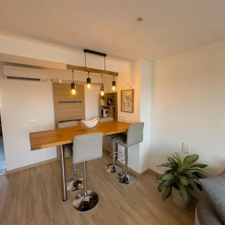 Le Point D'ancrage Alma, Bright And Comfortable 2-bedroom * Fréjus