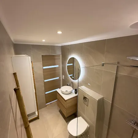 Le Point D'ancrage Alma, Bright And Comfortable 2-bedroom Apartment Fréjus